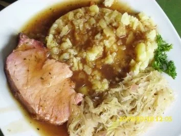 Rezept: Fleisch: Kasslerschmorbraten und Sauerkraut Bild Nr. 4 Fleisch: Kasslerschmorbraten und Sauerkraut - Rezept - Bild Nr. 4