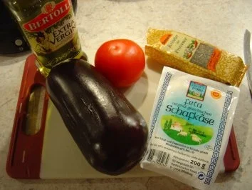Auberginen gefüllt mit Schafskäse... mit Bildern - Rezept - Bild Nr. 2