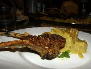 Rezept: Lammkoteletts mit Nusskruste Bild Nr. 2 Lammkoteletts mit Nusskruste - Rezept - Bild Nr. 2