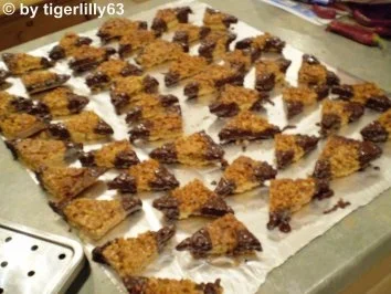 Grieß-Nussecken mit Schokolade - Rezept