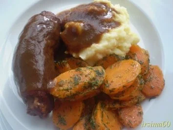 Schweinerouladen lecker gefüllt - Rezept