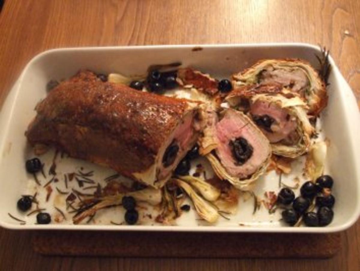 Bilder für Gefülltes Schweinefilet im Mantel - Rezept