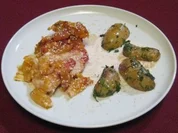 Aprikosen-Hähnchen in Tomaten-Sahne mit Kräuterkartoffeln - Rezept