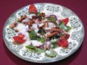 Feldsalat mit Pfifferlingen, Speck und Kartoffeldressing - Omas Feldsalat reloaded - Rezept