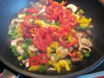 Rezept: buntes Röstgemüse auf Röst-Bauernbrot Bild Nr. 3 buntes Röstgemüse auf Röst-Bauernbrot - Rezept - Bild Nr. 3