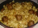 Bandnudeln mit Hackbällchen - Rezept
