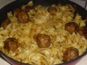 Bandnudeln mit Hackbällchen - Rezept