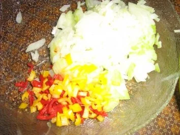 Rezept: bunter-Hack-Gemüse-Eintopf Bild Nr. 3 bunter-Hack-Gemüse-Eintopf - Rezept - Bild Nr. 3