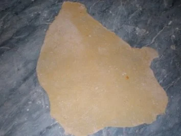 Tortellini selbstgemacht  mit Käsesoße s - Rezept - Bild Nr. 2