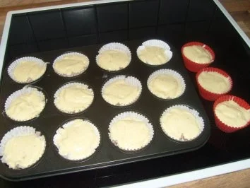 Bananen- Muffins die 2.ten, Bilder folgen... - Rezept - Bild Nr. 3