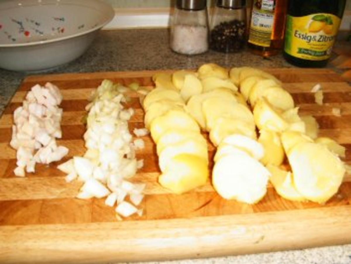 Speck-Zwiebel-Kartoffelsalat mit Rapünzel - Rezept - Bild Nr. 5