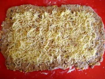 Rezept: Schinken-Mais-Zwiebel-Käsebrot Bild Nr. 5 Schinken-Mais-Zwiebel-Käsebrot - Rezept - Bild Nr. 5