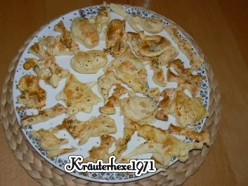 Duett von Broccoli und Möhrensüppchen mit pikantem Blätterteiggebäck - Rezept - Bild Nr. 5