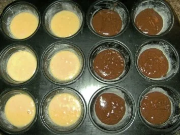 Rezept: Noch mehr Muffins mit Inhalt Bild Nr. 3 Noch mehr Muffins mit Inhalt - Rezept - Bild Nr. 3