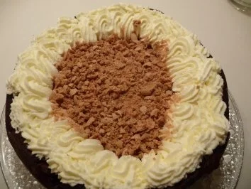 Rezept: Schokoladenkäsekuchen mit Amarettini Bild Nr. 4 Schokoladenkäsekuchen mit Amarettini - Rezept - Bild Nr. 4