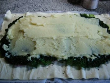 Rezept: Wirsing im Blätterteig Bild Nr. 5 Wirsing im Blätterteig - Rezept - Bild Nr. 5