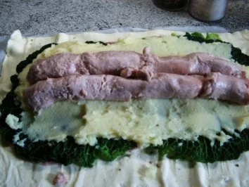 Rezept: Wirsing im Blätterteig Bild Nr. 6 Wirsing im Blätterteig - Rezept - Bild Nr. 6