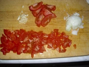 Rezept: Auberginen mit Paprika-Ziegenfrischkäse-Füllung Bild Nr. 2 Auberginen mit Paprika-Ziegenfrischkäse-Füllung - Rezept - Bild Nr. 2