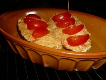 Rezept: Auberginen mit Paprika-Ziegenfrischkäse-Füllung Bild Nr. 7 Auberginen mit Paprika-Ziegenfrischkäse-Füllung - Rezept - Bild Nr. 7