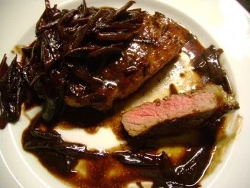 Rumpsteak mit Rotweinzwiebeln - Rezept - Bild Nr. 4