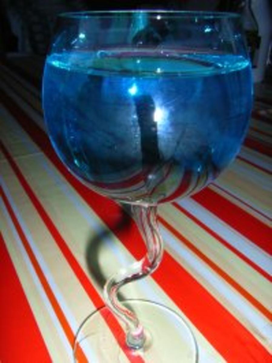 Cocktail: Cheery blue - Rezept
