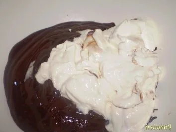 Rezept: Cremige Schokoladentorte Bild Nr. 7 Cremige Schokoladentorte - Rezept - Bild Nr. 7