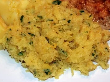 Rezept: Spaghetti-Kürbis mit Petersilie Bild Nr. 2 Spaghetti-Kürbis mit Petersilie - Rezept - Bild Nr. 2