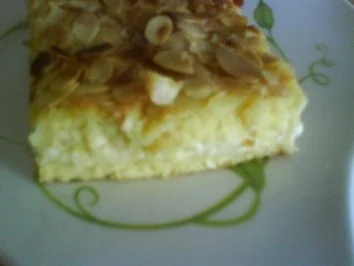 Rezept: Bienenstich Bild Nr. 3 Bienenstich - Rezept - Bild Nr. 3