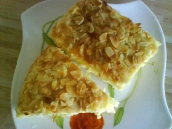 Rezept: Bienenstich Bild Nr. 10 Bienenstich - Rezept - Bild Nr. 10