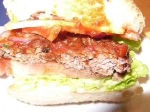 Pizzakatzes Classic American Burger - Rezept - Bild Nr. 2