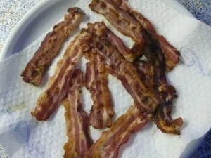 Pizzakatzes Classic American Burger - Rezept - Bild Nr. 3