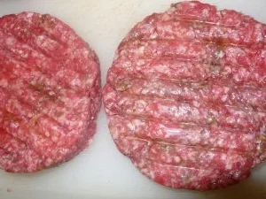 Pizzakatzes Classic American Burger - Rezept - Bild Nr. 4