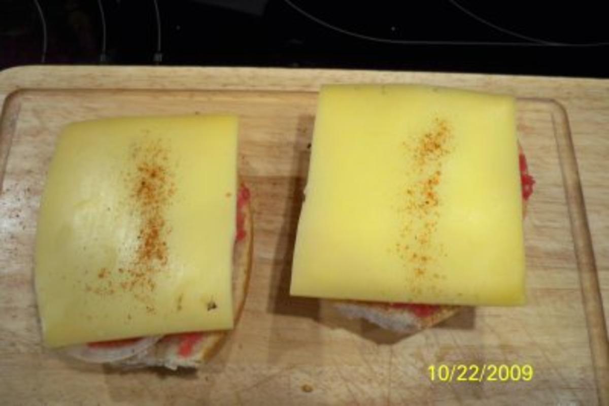 Tatarbrötchen unter einer Käsehaube - Rezept - Bild Nr. 6