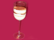 Tiramisu im Glas mit mallorquinischem Mandelkuchen - Rezept