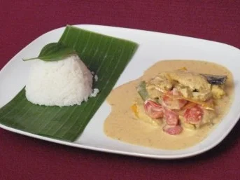 Rezept: Geschnetzeltes vom Huhn mit Vanille-Currysoße Geschnetzeltes vom Huhn mit Vanille-Currysoße - Rezept