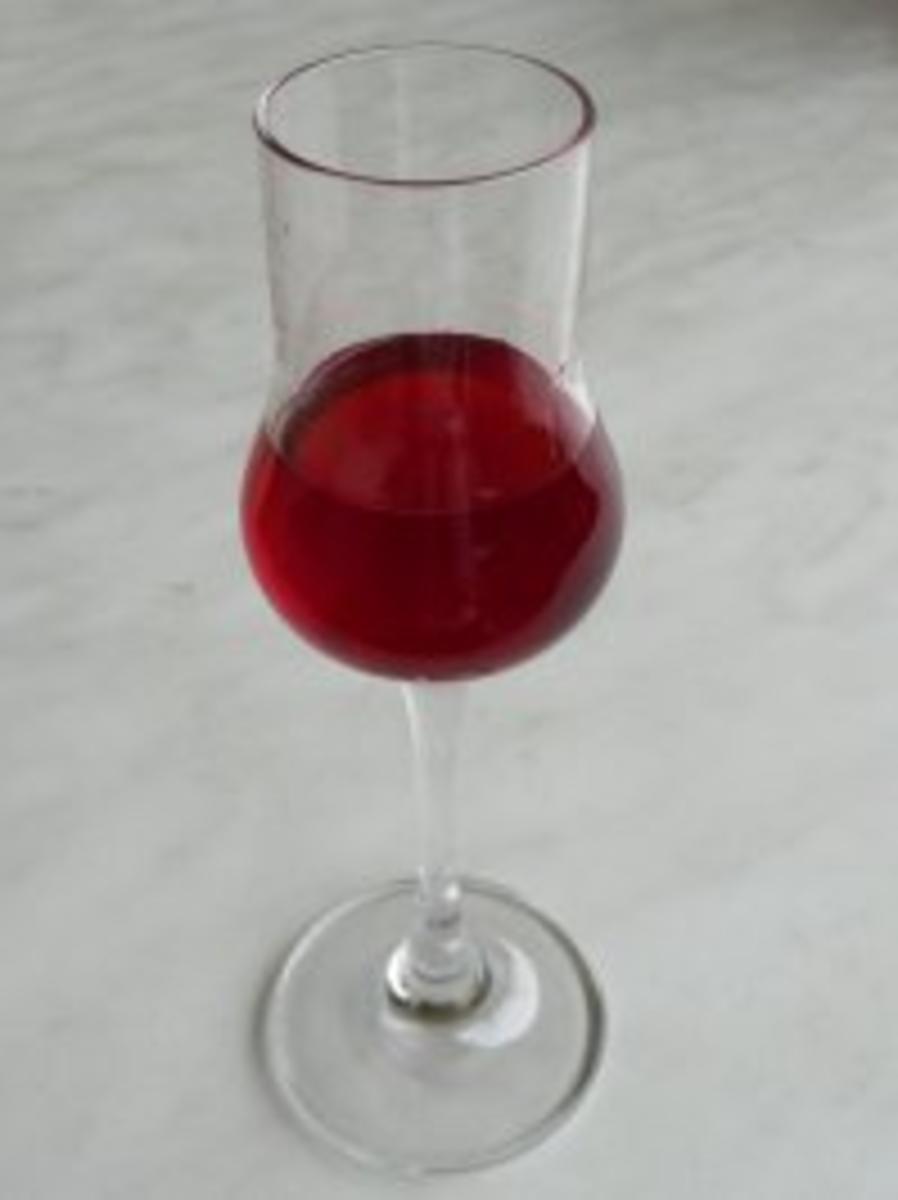 Cranberry-Likör mit Tonkabohne - Rezept - Bild Nr. 13