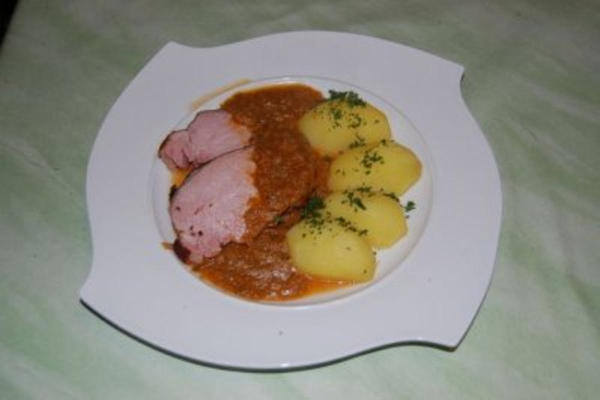 Kasseler Rippenspeer im Bratschlauch mit Petersilienkartoffeln - Rezept ...