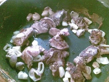 Hähnchenleber mit Rotwein - Rezept - Bild Nr. 4