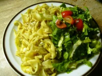 gebratene Nudeln mit Ei - Rezept