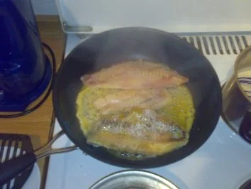 Rotbarschfilet mit Meerrettichsauce und Paprikareis - Rezept - Bild Nr. 2