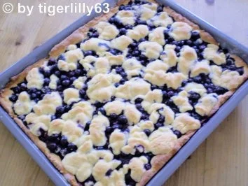 Heidelbeerkuchen mit Zuckerstreuseln - Rezept