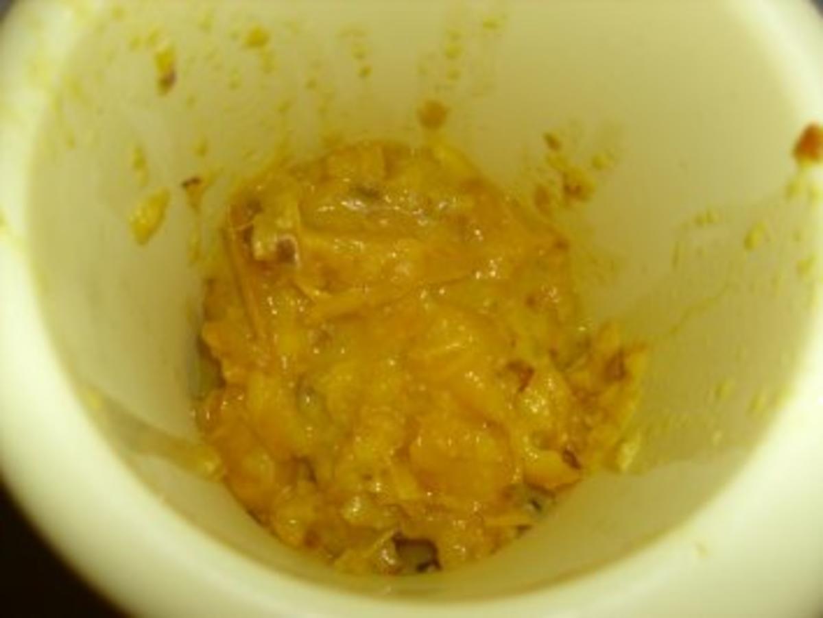 Gelbe Paprika-Cremesuppe mit Hähnchen - Rezept - Bild Nr. 4