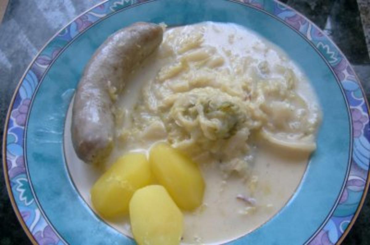 Bilder für Gemüse; Wirsing mit grober Bratwurst - Rezept