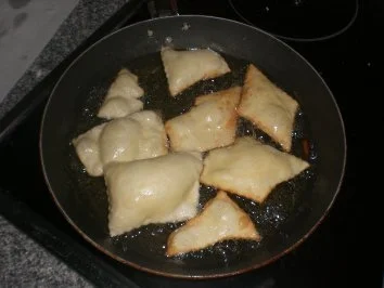 Rezept: Crostoli Bild Nr. 3 Crostoli - Rezept - Bild Nr. 3