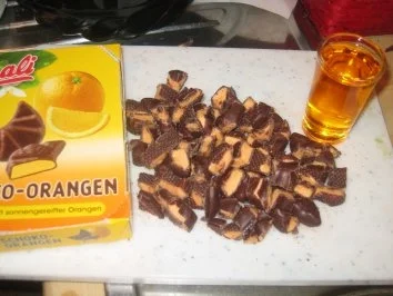 Rezept: Backwaren: Orangen Napfkuchen mit Licor de Naranjas Bild Nr. 4 Backwaren: Orangen Napfkuchen mit Licor de Naranjas - Rezept - Bild Nr. 4