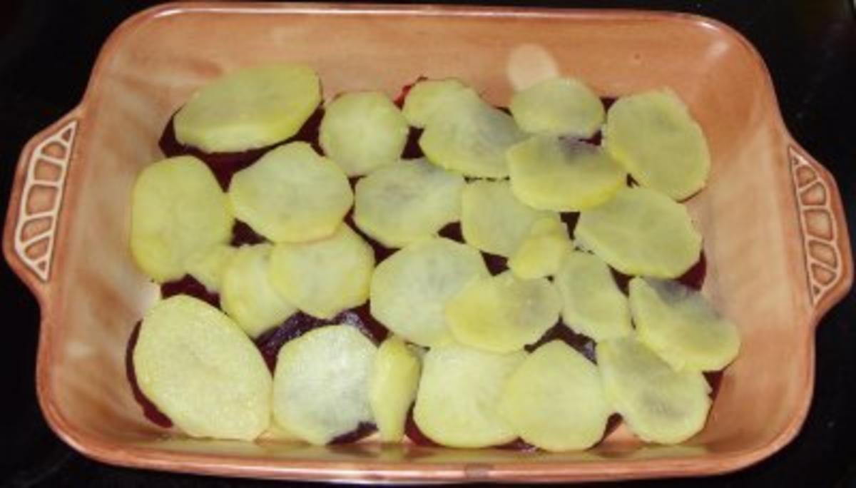 Vegetarisches - Kartoffel-Auflauf mit Roter Bete und anderem Gemüse - Rezept - Bild Nr. 3