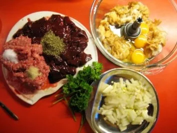 Rezept: LEBERKNÖDEL - SUPPE Bild Nr. 6 LEBERKNÖDEL - SUPPE - Rezept - Bild Nr. 6