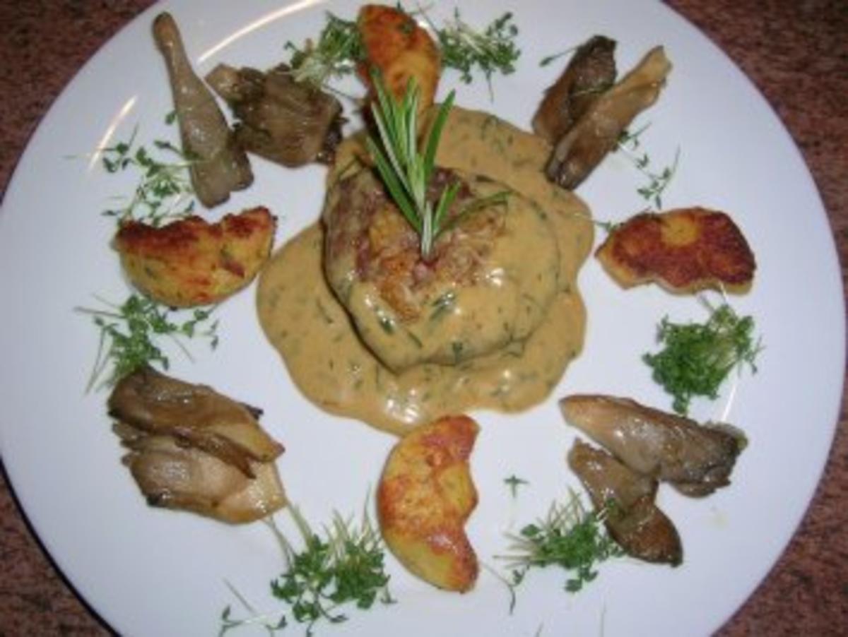 Pochiertes Rinderfilet mit Estragonsauce an Grießplätzchen  (tolles Essen für Gäste) - Rezept - Bild Nr. 2