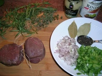 Grießplätzchen als Beilage zu meinem pochierten Rinderfilet (siehe KB) - Rezept - Bild Nr. 2