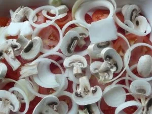 Rezept: Pizzakatzes Schweinekrustenbraten auf Gemüsebett Bild Nr. 2 Pizzakatzes Schweinekrustenbraten auf Gemüsebett - Rezept - Bild Nr. 2